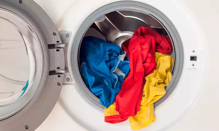 شستن لباس های رنگی در لباسشویی